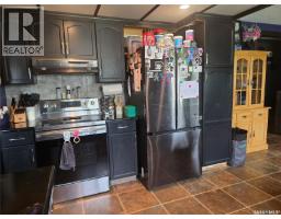 Other - 221 Macaskill Avenue, Glaslyn, SK S0M0Y0 Photo 14
