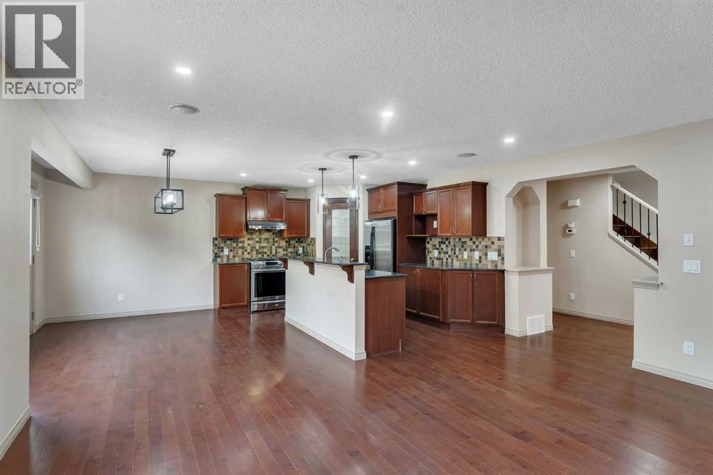 263 Royal Birch Way NW - 8