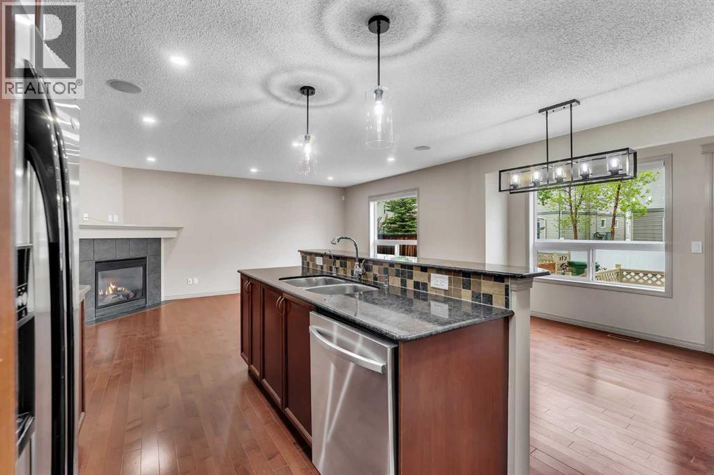263 Royal Birch Way NW - 15