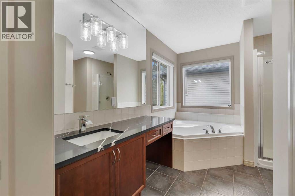 263 Royal Birch Way NW - 30
