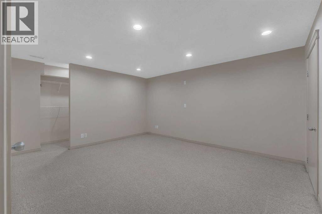 263 Royal Birch Way NW - 34