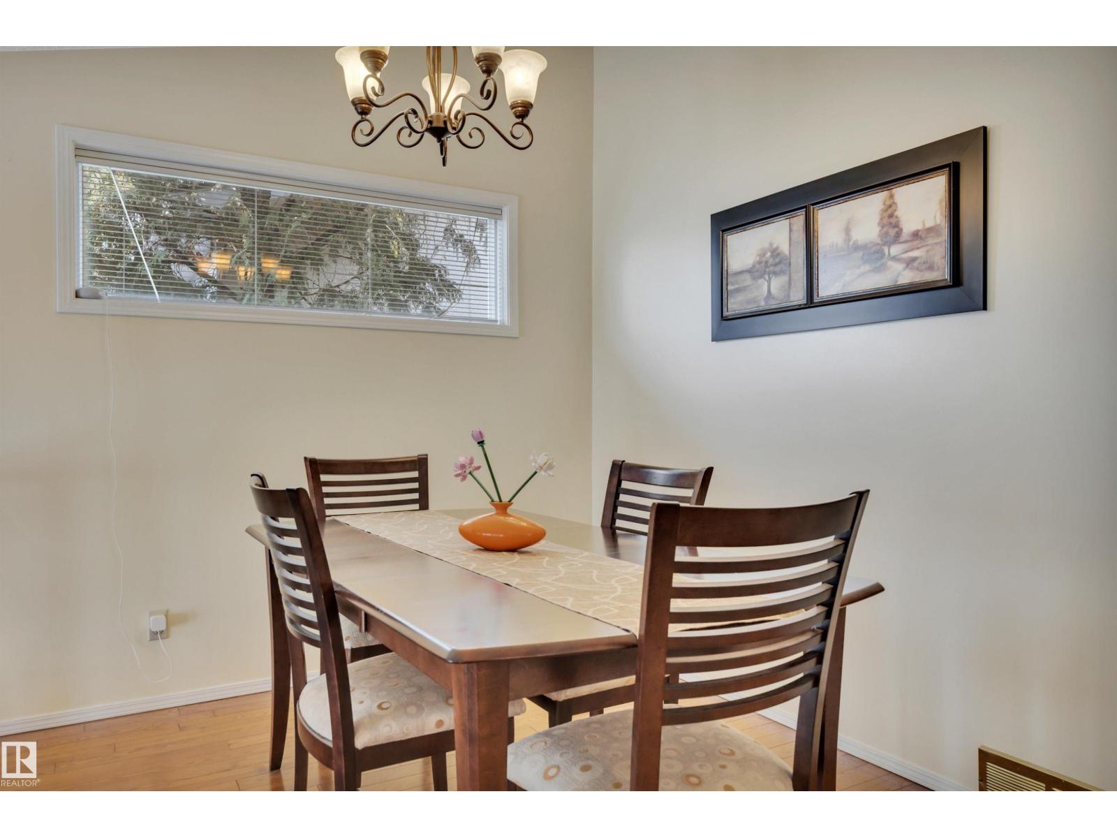 18920 78 AV NW - 11