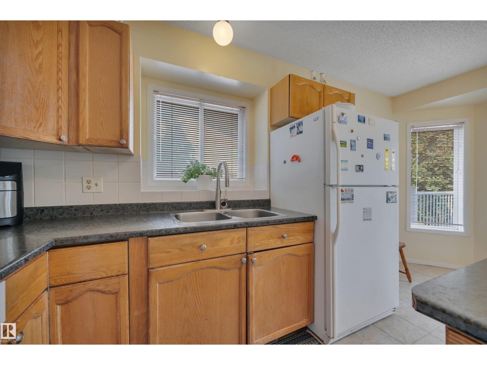 18920 78 AV NW - 14