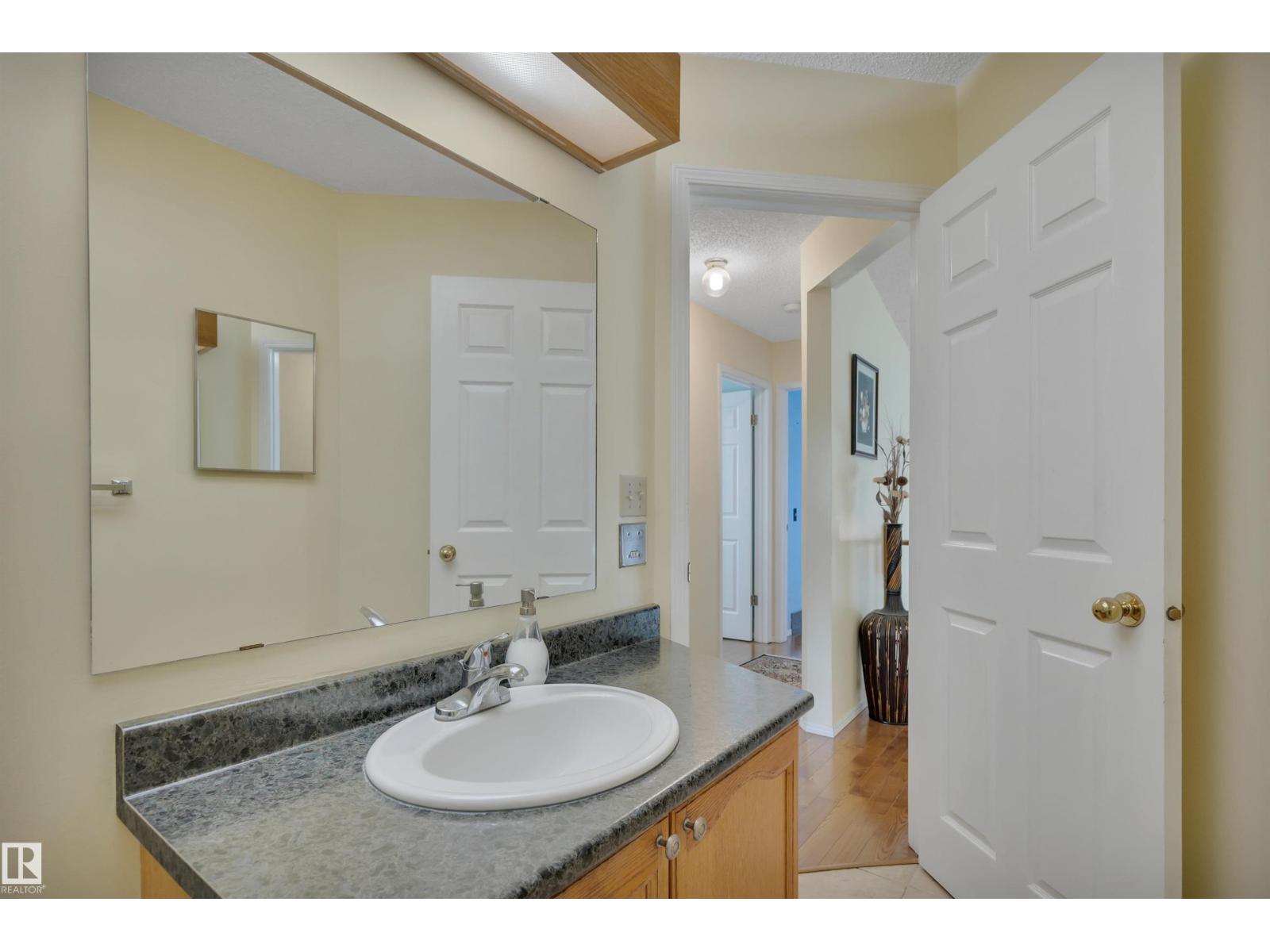 18920 78 AV NW - Image 32