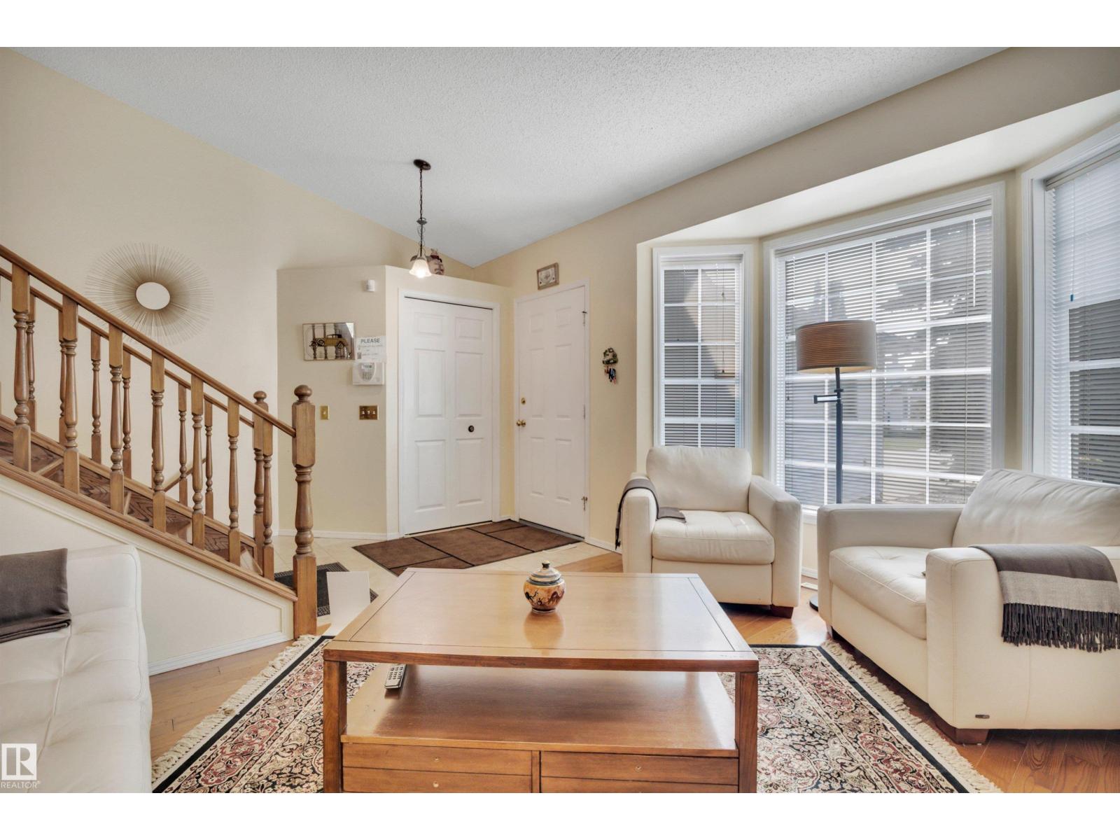 18920 78 AV NW - 7