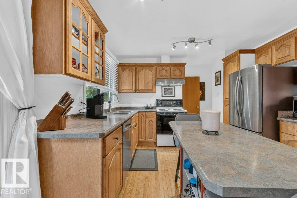 11131 35A AV NW - 14