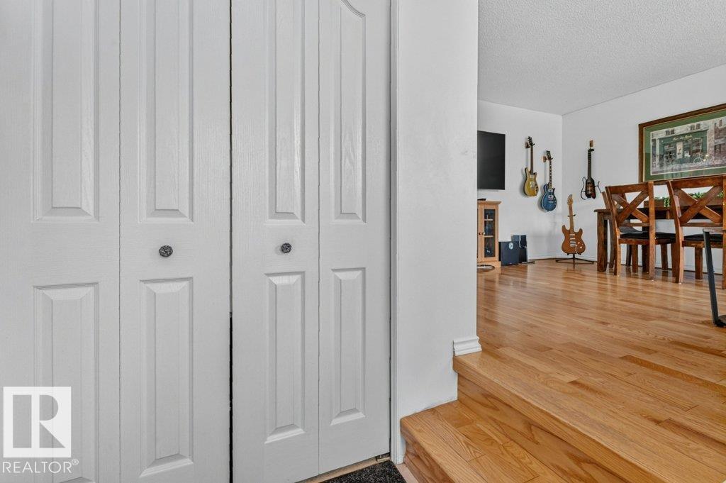 11131 35A AV NW - 19