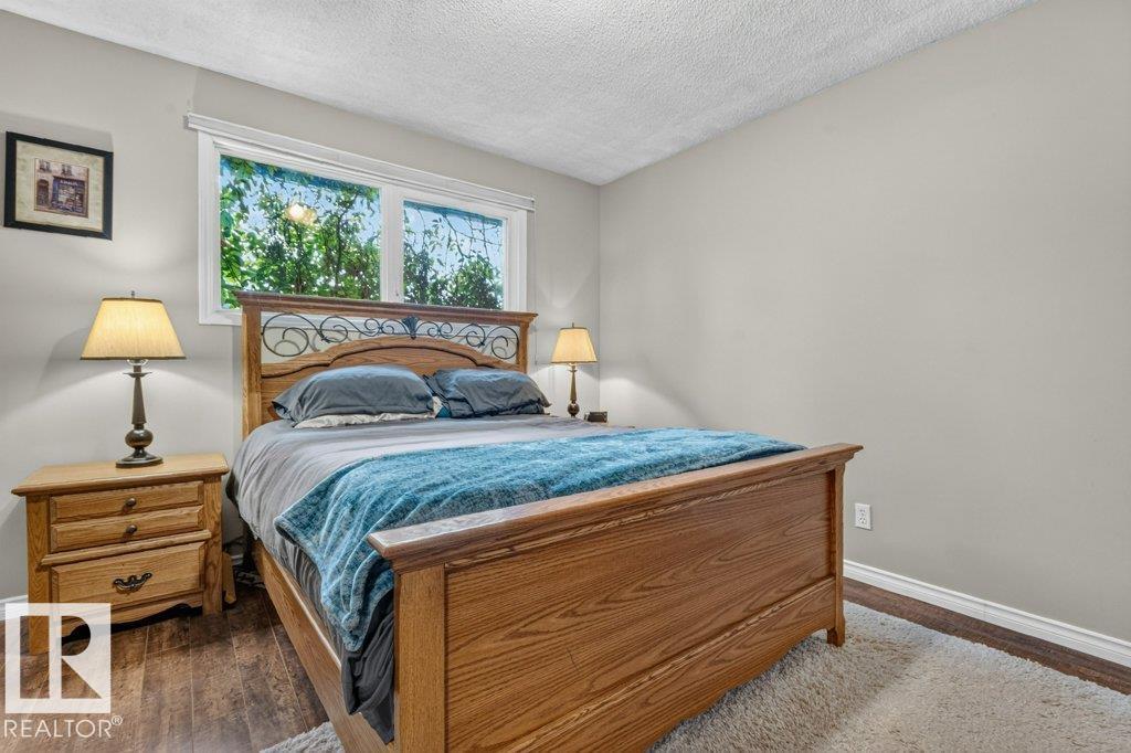 11131 35A AV NW - 20