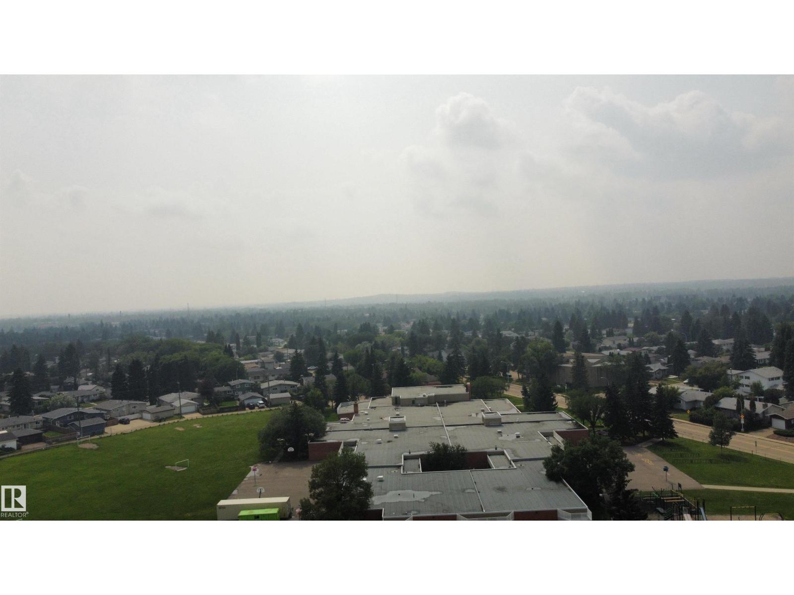 11131 35A AV NW - 48
