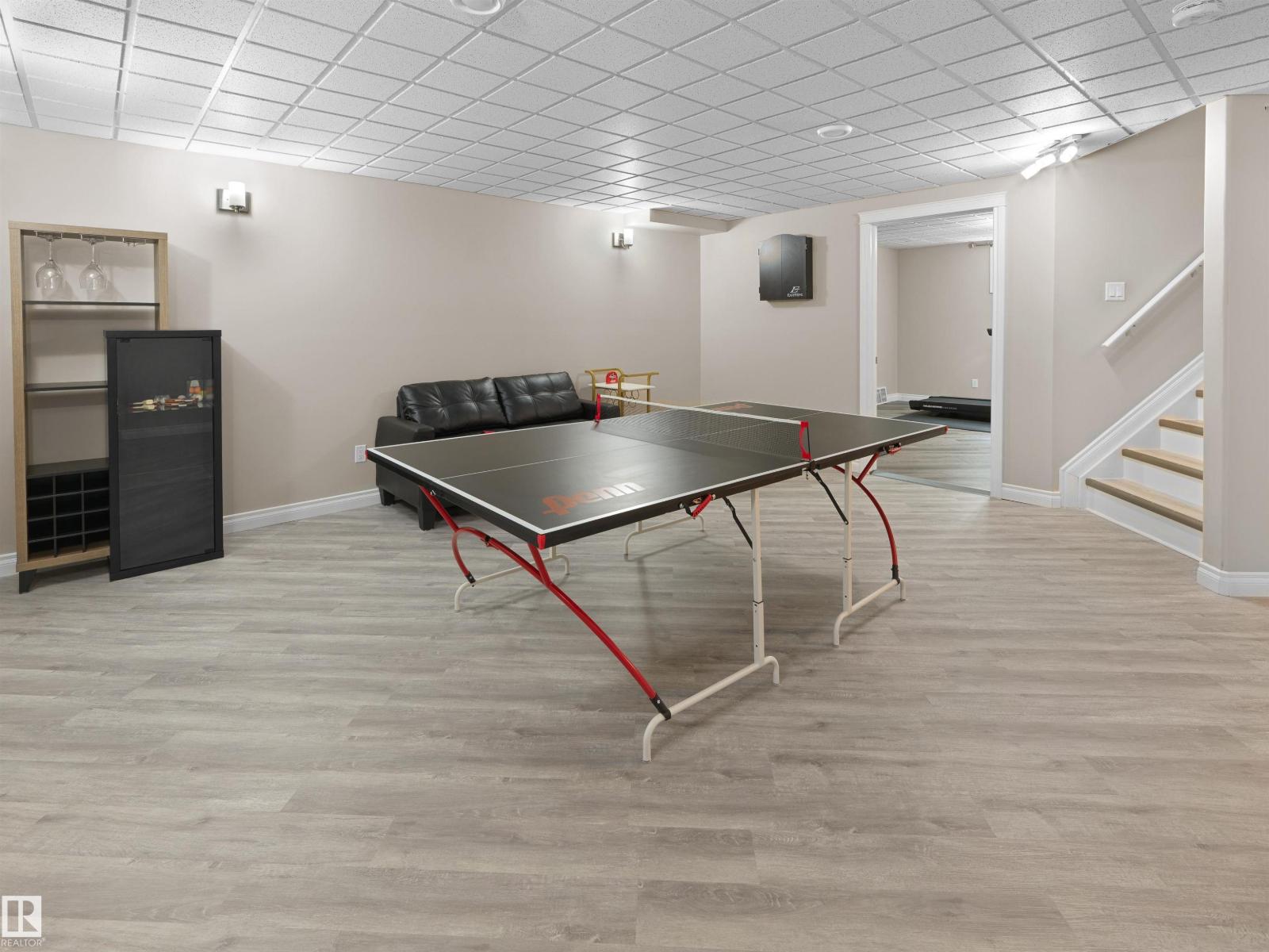 8708 207 ST NW - 28