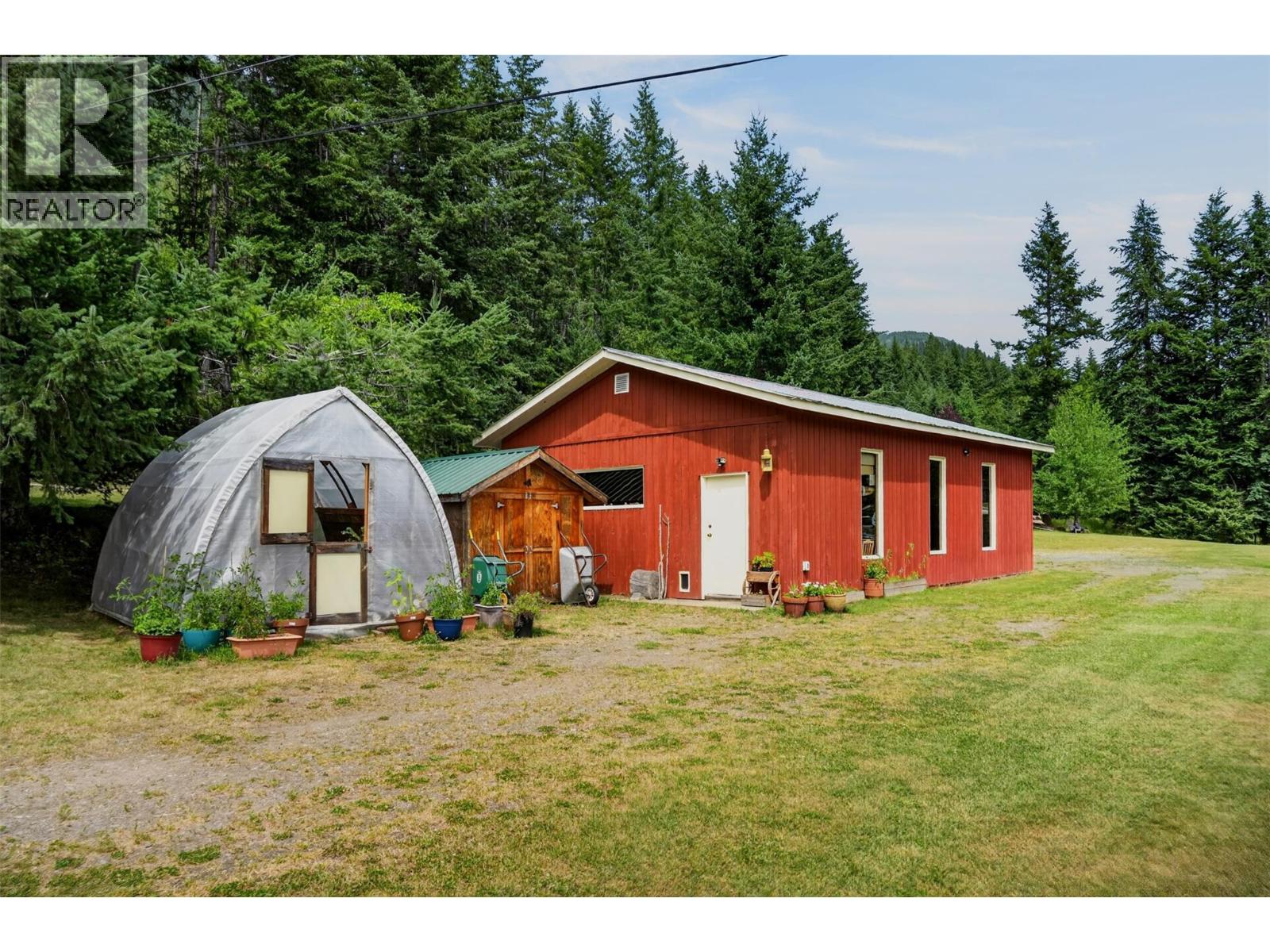 9450 Highway 31 - 50