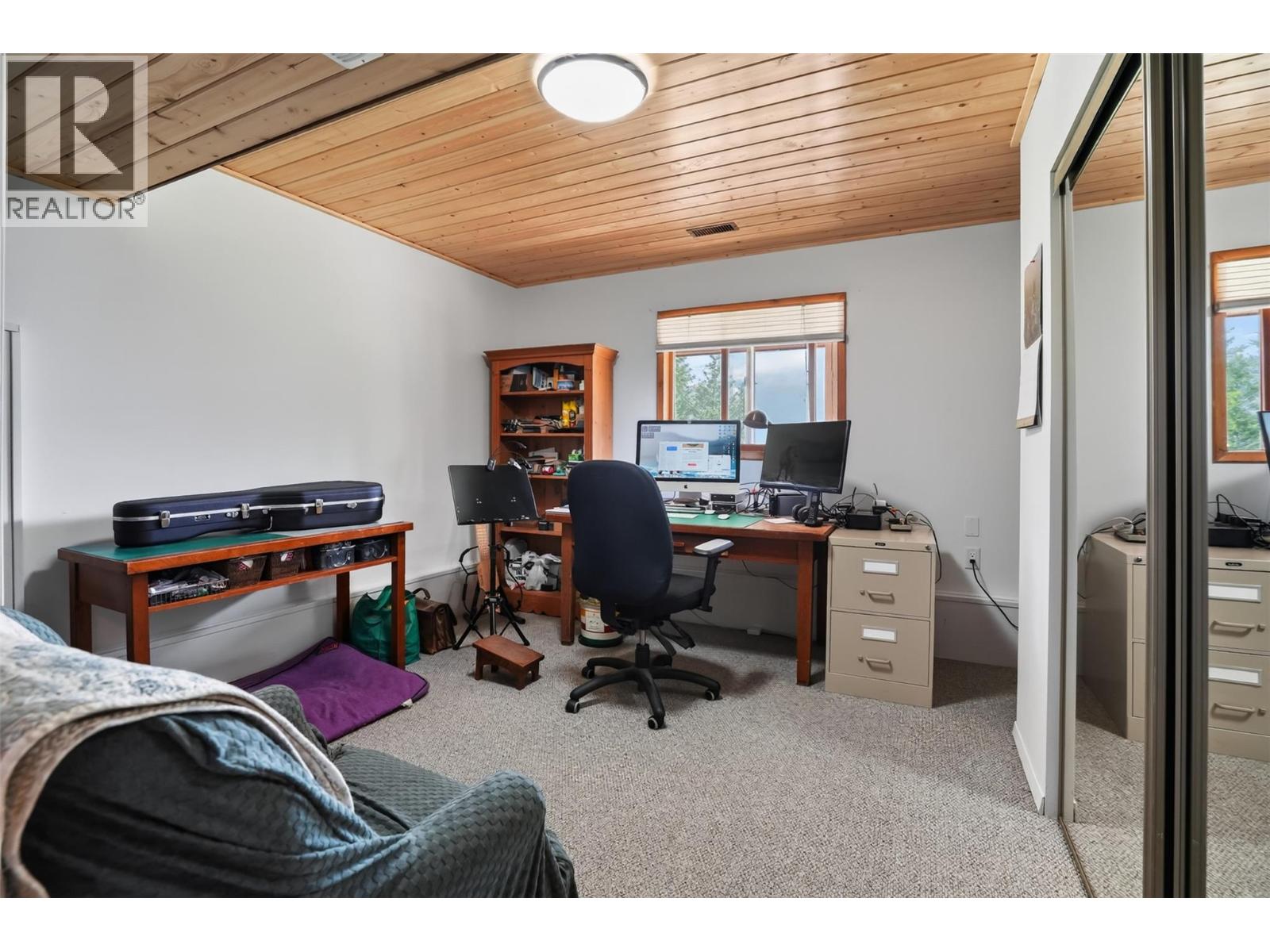 9450 Highway 31 - 46