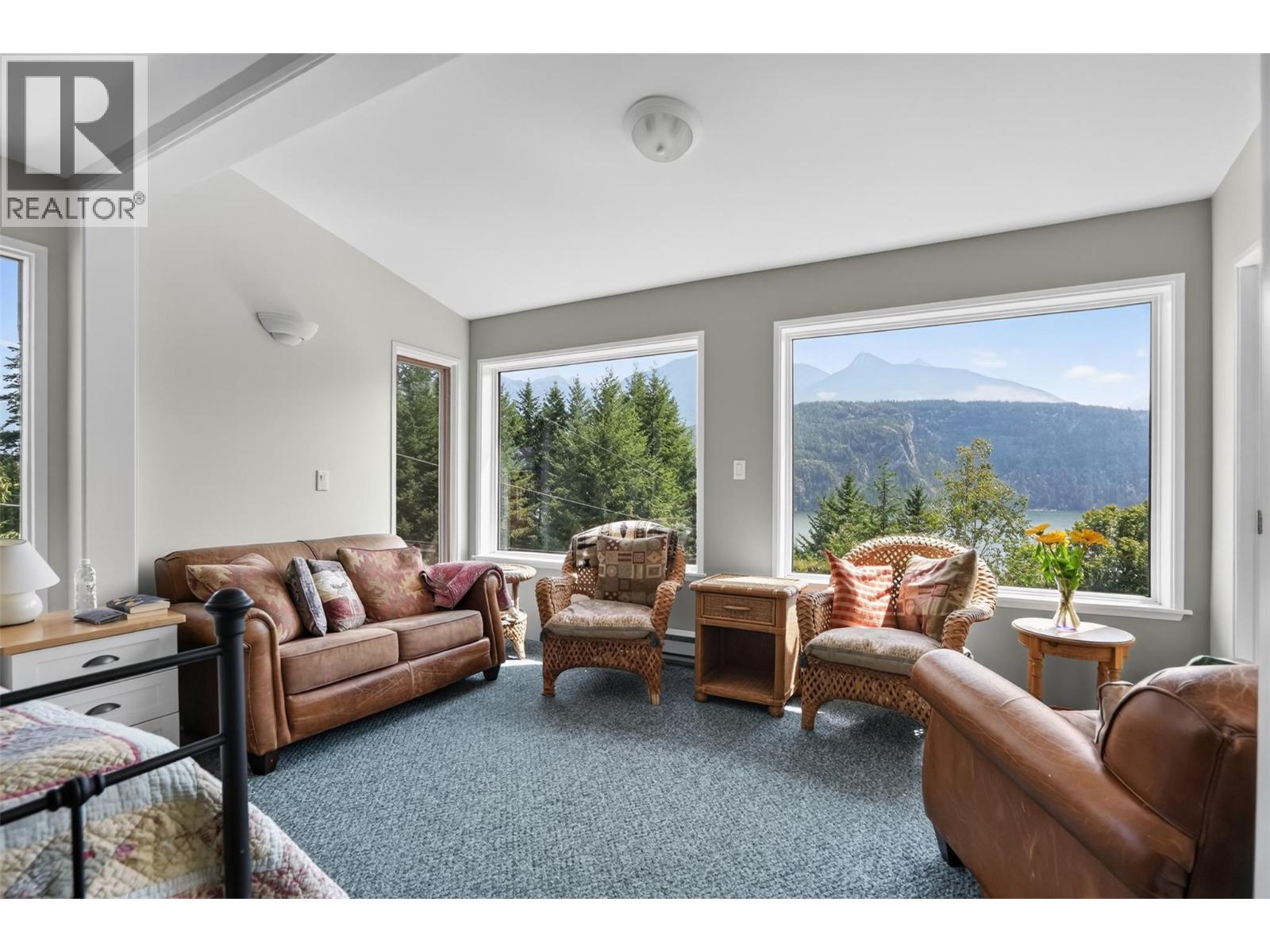 9450 Highway 31 - 25