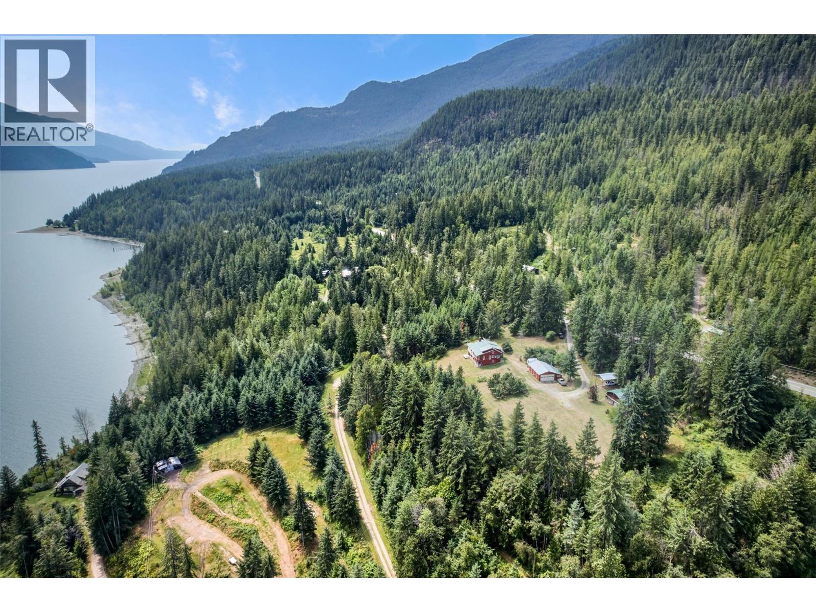 9450 Highway 31 - 62