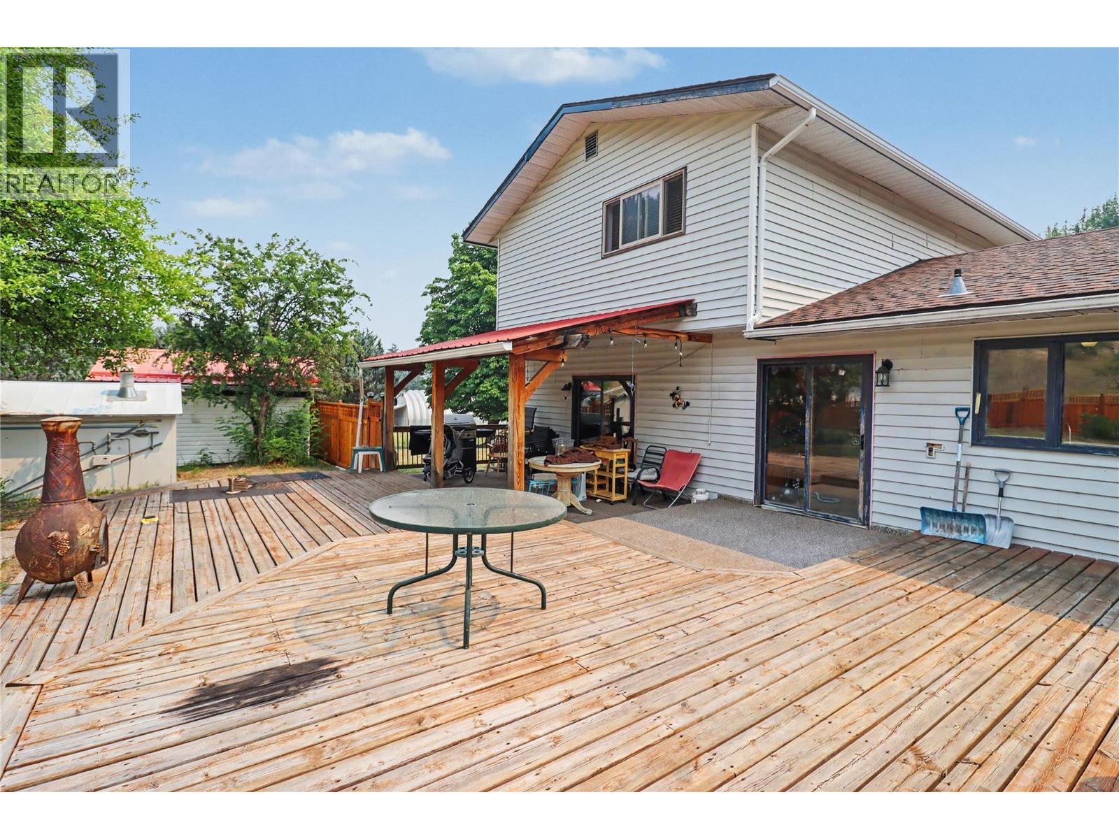 4055 Victoria Road - 22