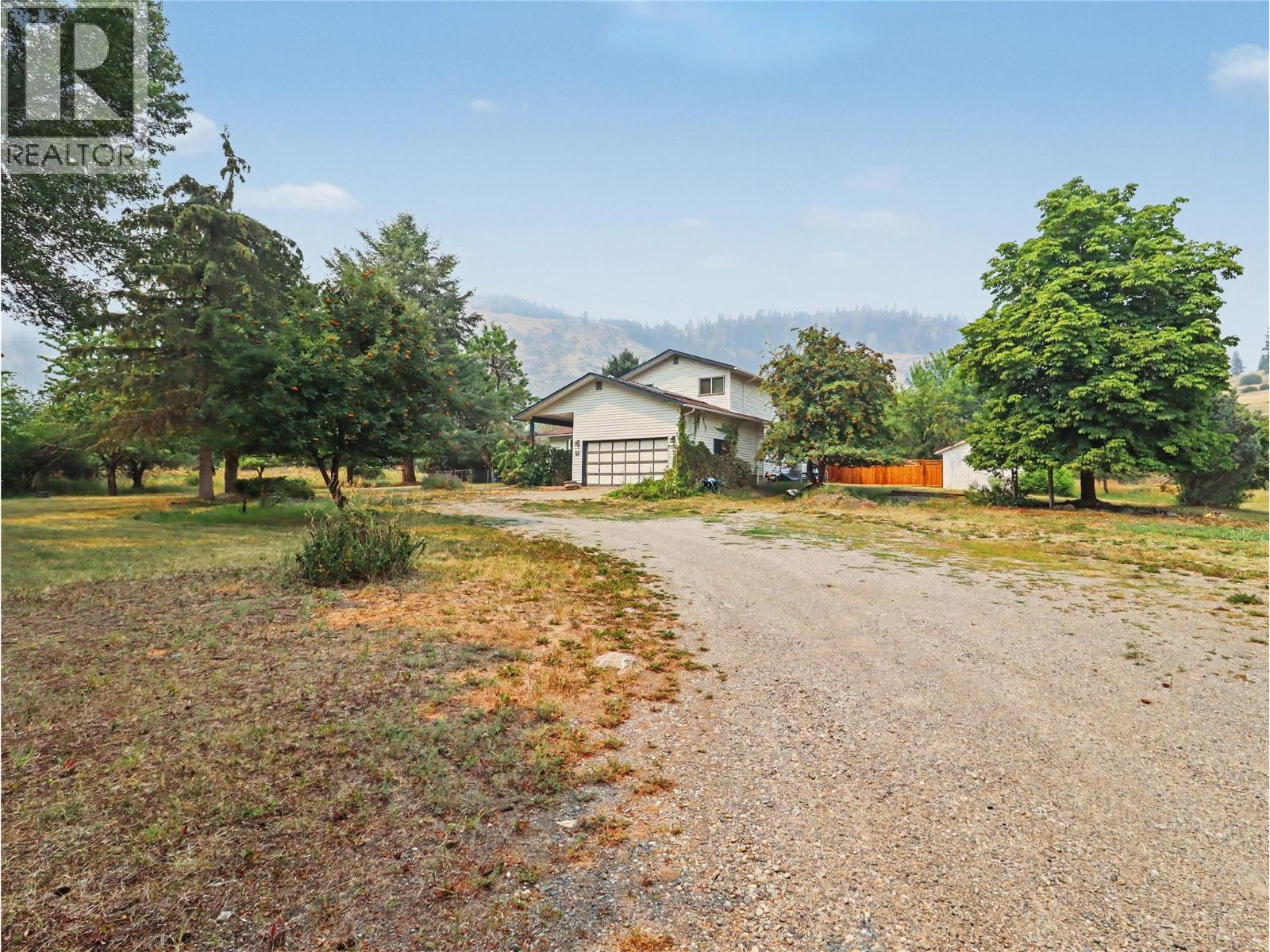 4055 Victoria Road - 44