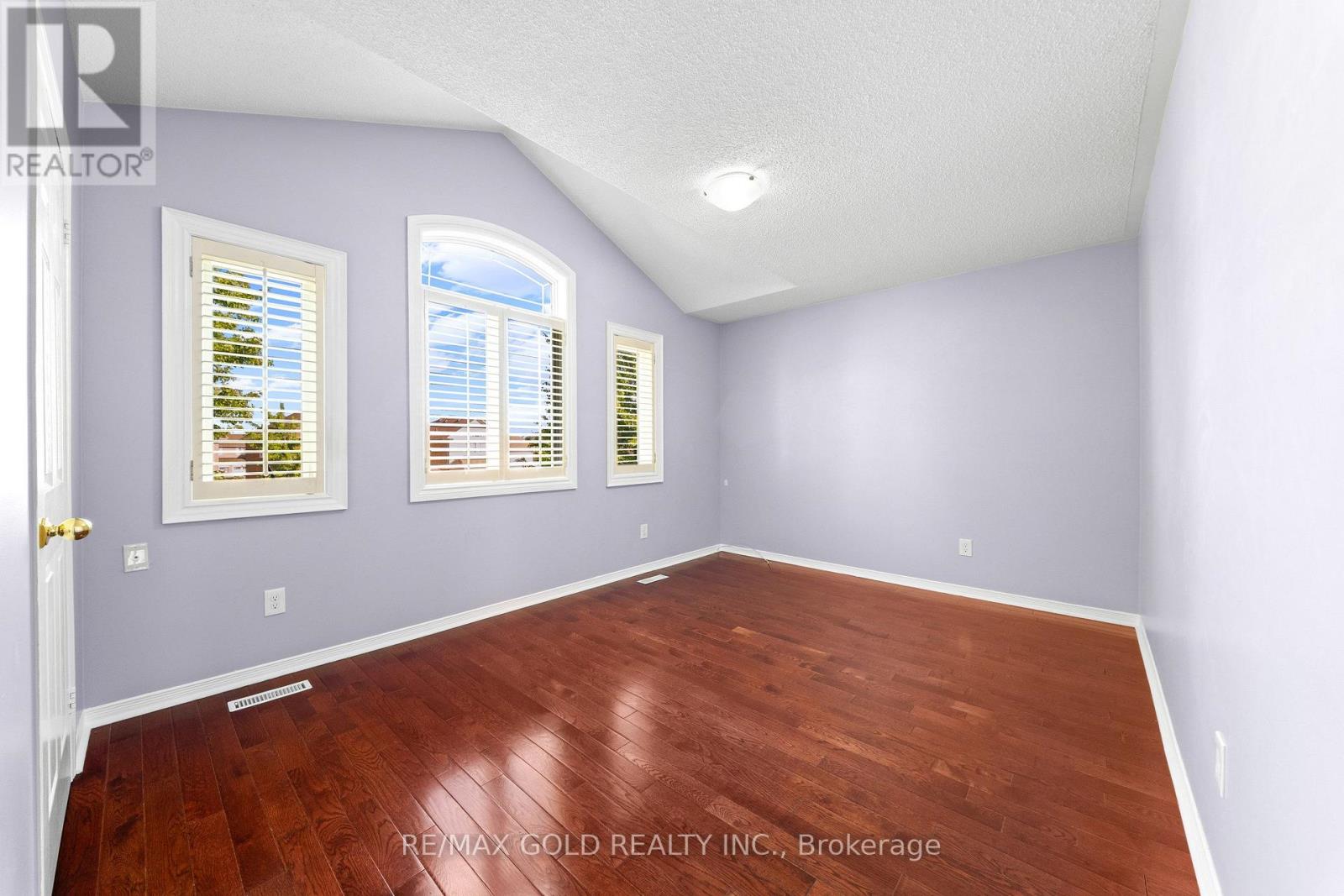 21 PACIFIC WIND CRESCENT - 23