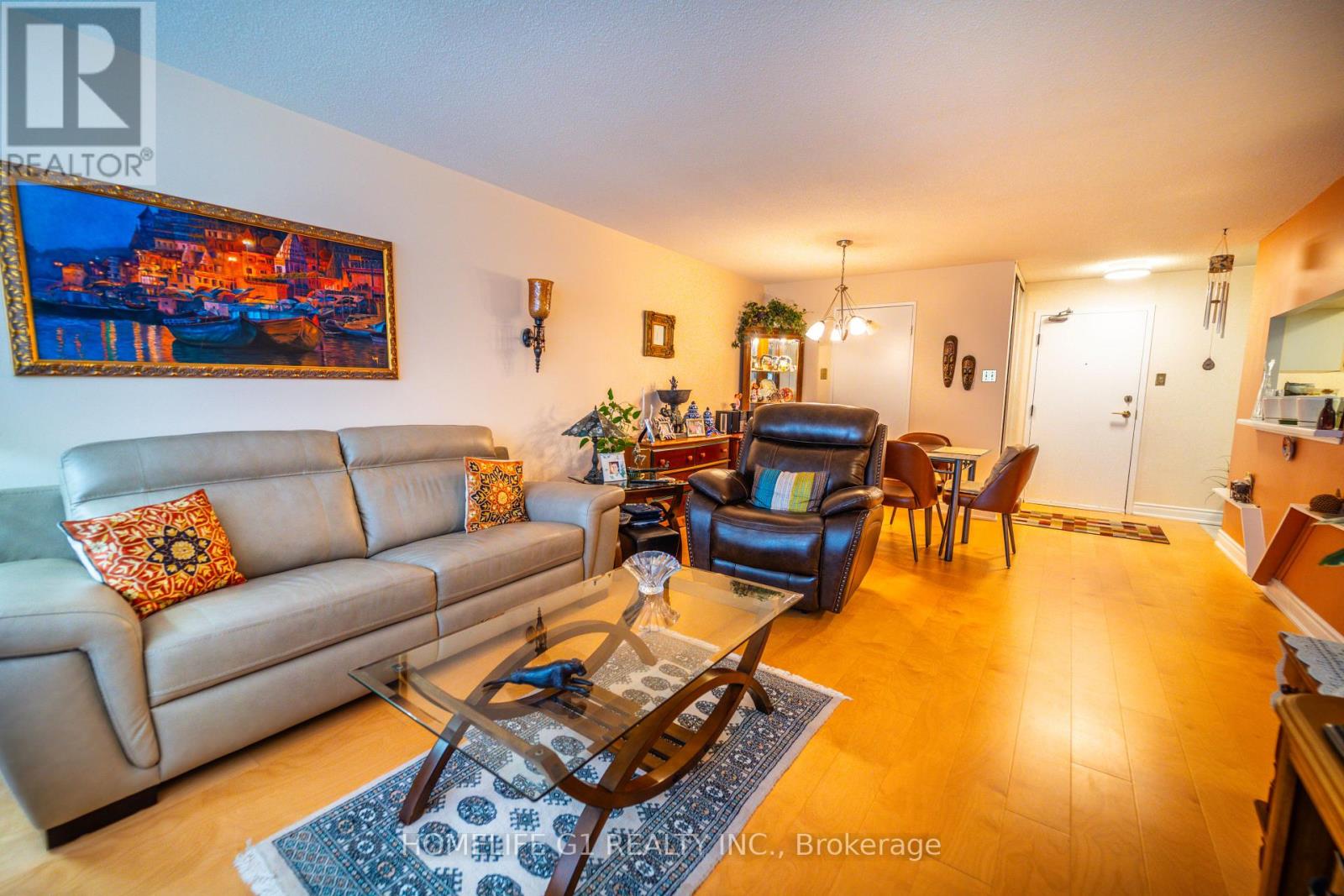 #911 4185 SHIPP DRIVE - 18