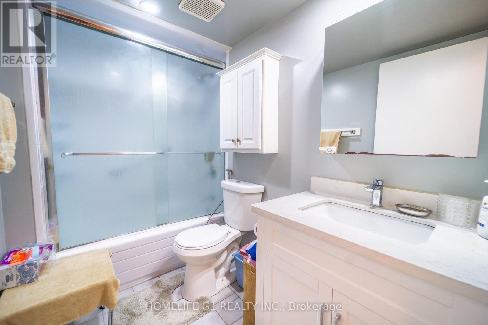 #911 4185 SHIPP DRIVE - 33