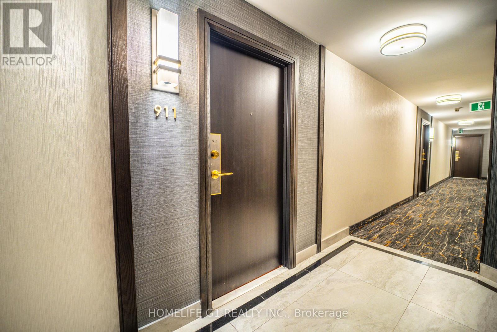 #911 4185 SHIPP DRIVE - 39