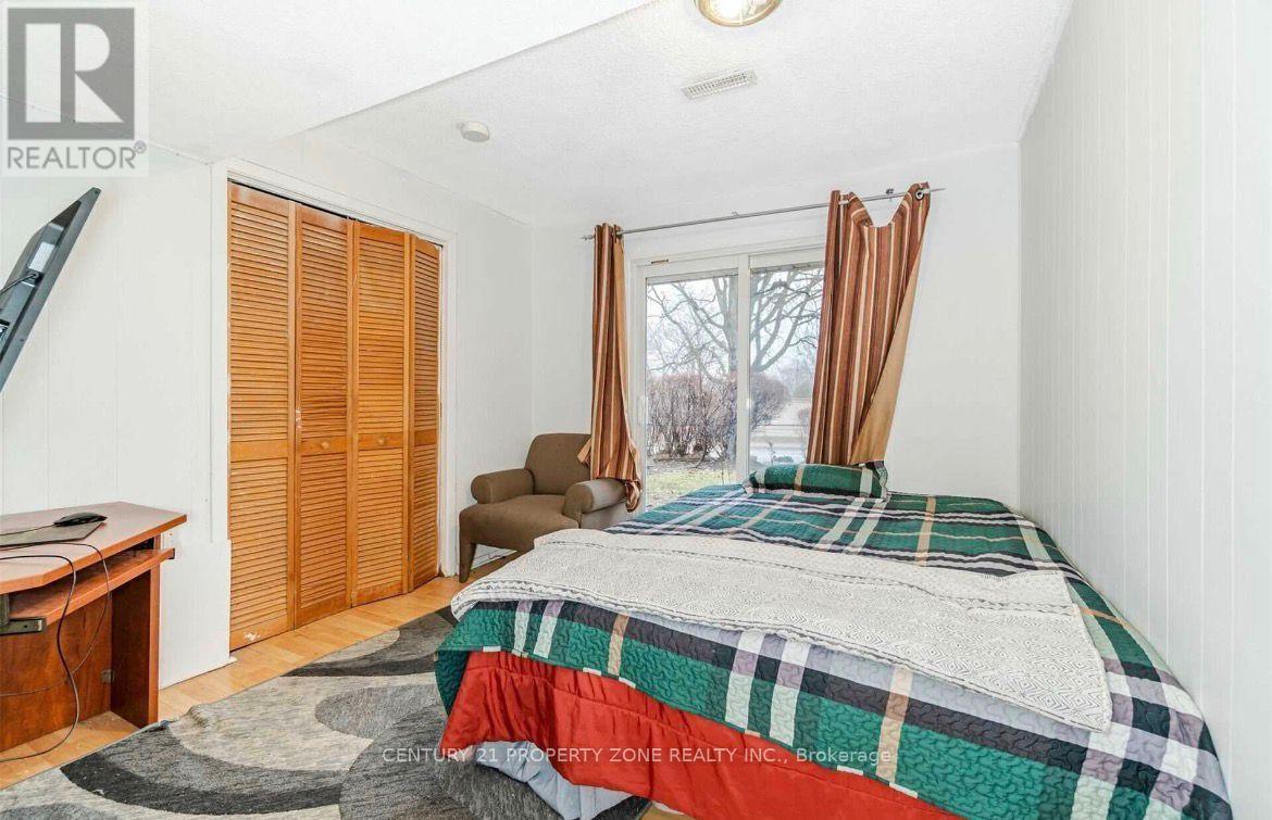 26 SANDRINGHAM COURT - Image 24