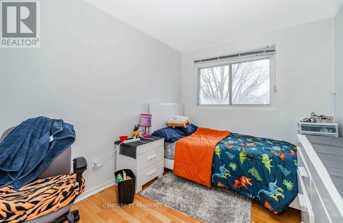 26 SANDRINGHAM COURT - Image 30