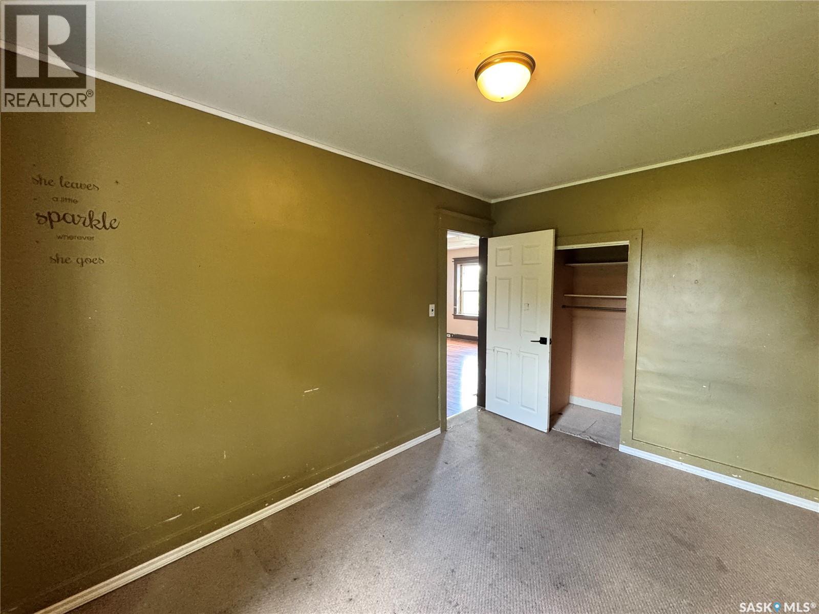 303 4th AVENUE W - 14