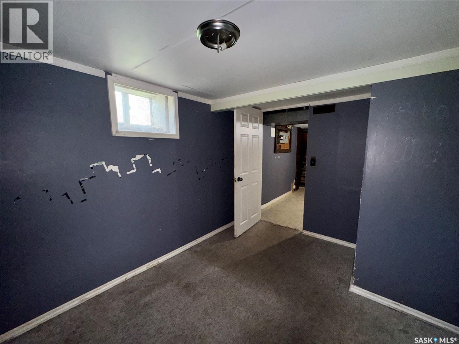 303 4th AVENUE W - 20