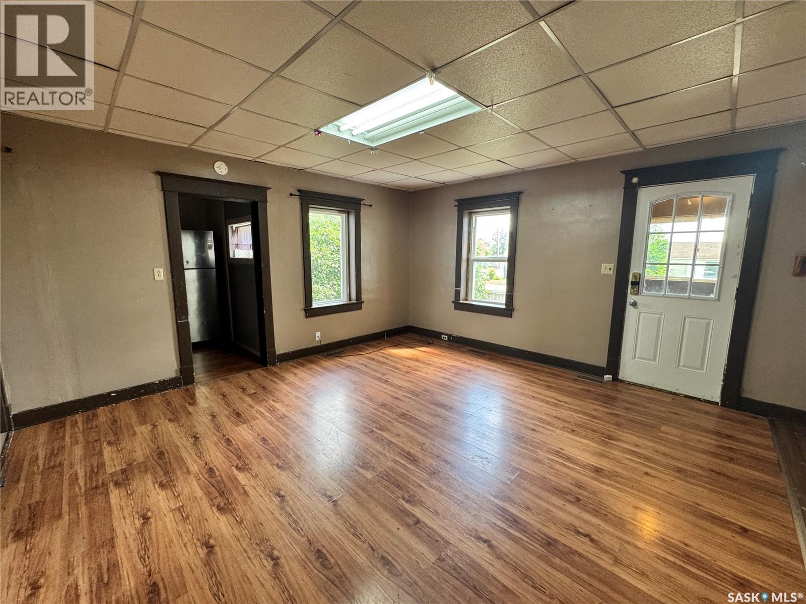 303 4th AVENUE W - 5