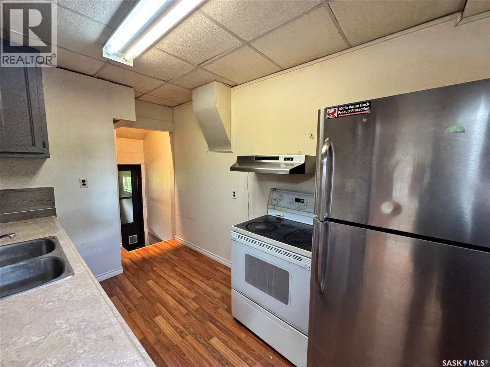 303 4th AVENUE W - 7