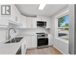 B - 1765 Lamoureux Drive, Ottawa, ON K1E2N5 Photo 36