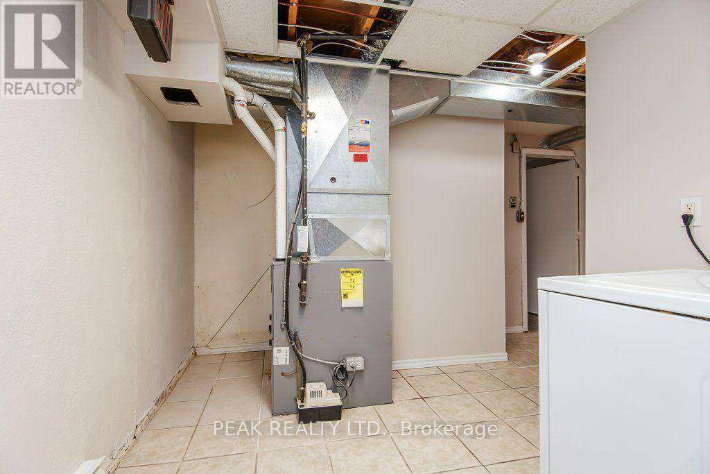 #A 185 CEDARVALE CRESCENT - Image 35