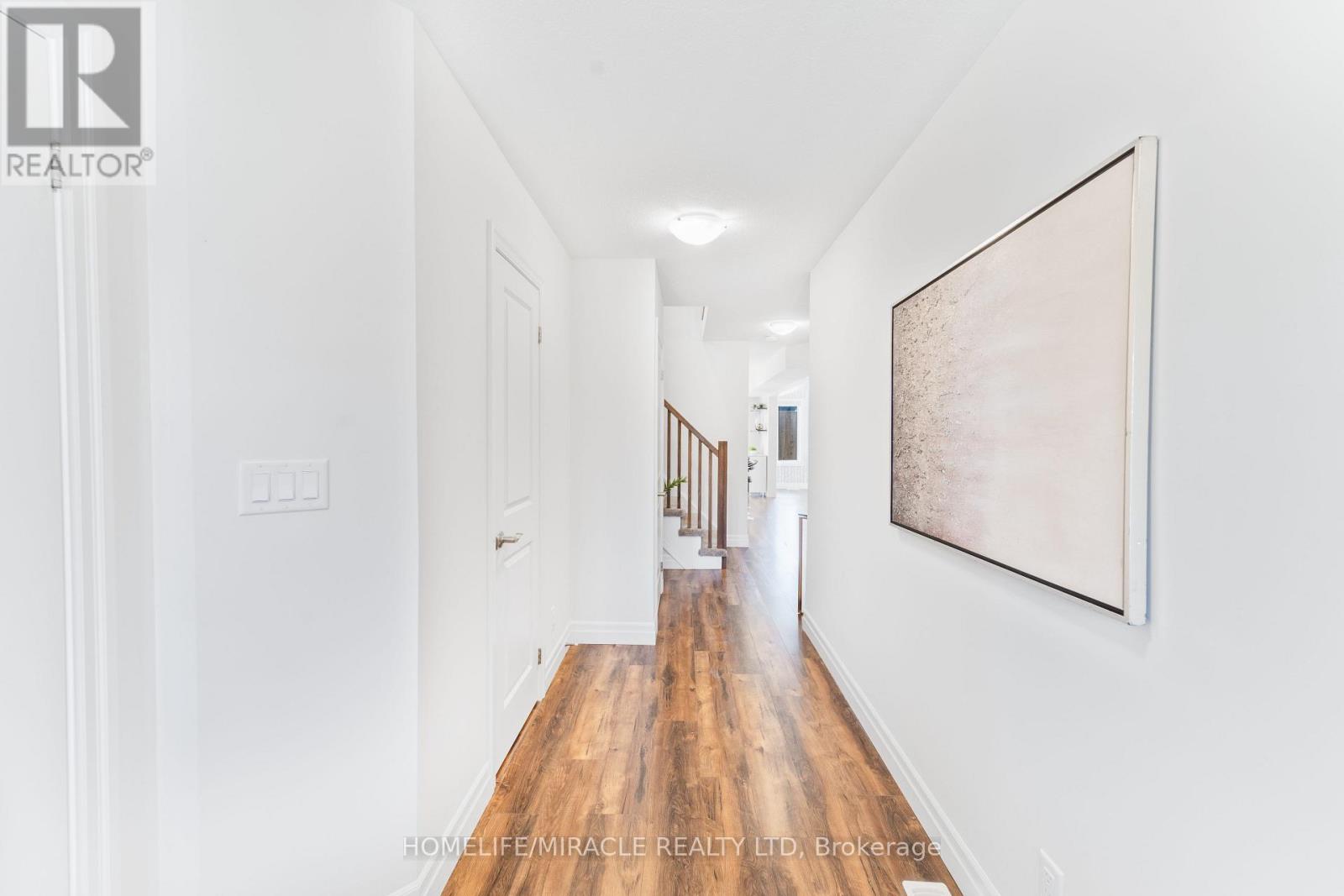 53 ROBERTSON DRIVE - 18