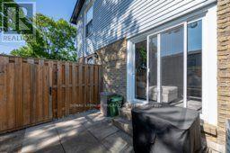 #104 70 FIDDLERS GREEN ROAD - 17