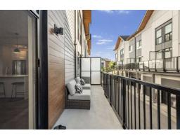 60 15151 Edmund Drive, Surrey, BC V3S0B2 Photo 17