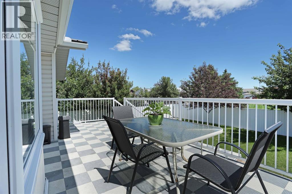 28 Upland Crescent West - Photo 50