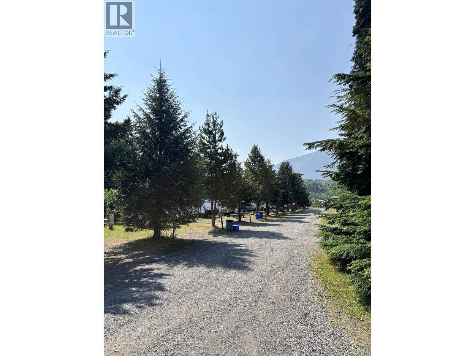 1535 BARCALOW ROAD - Image 31