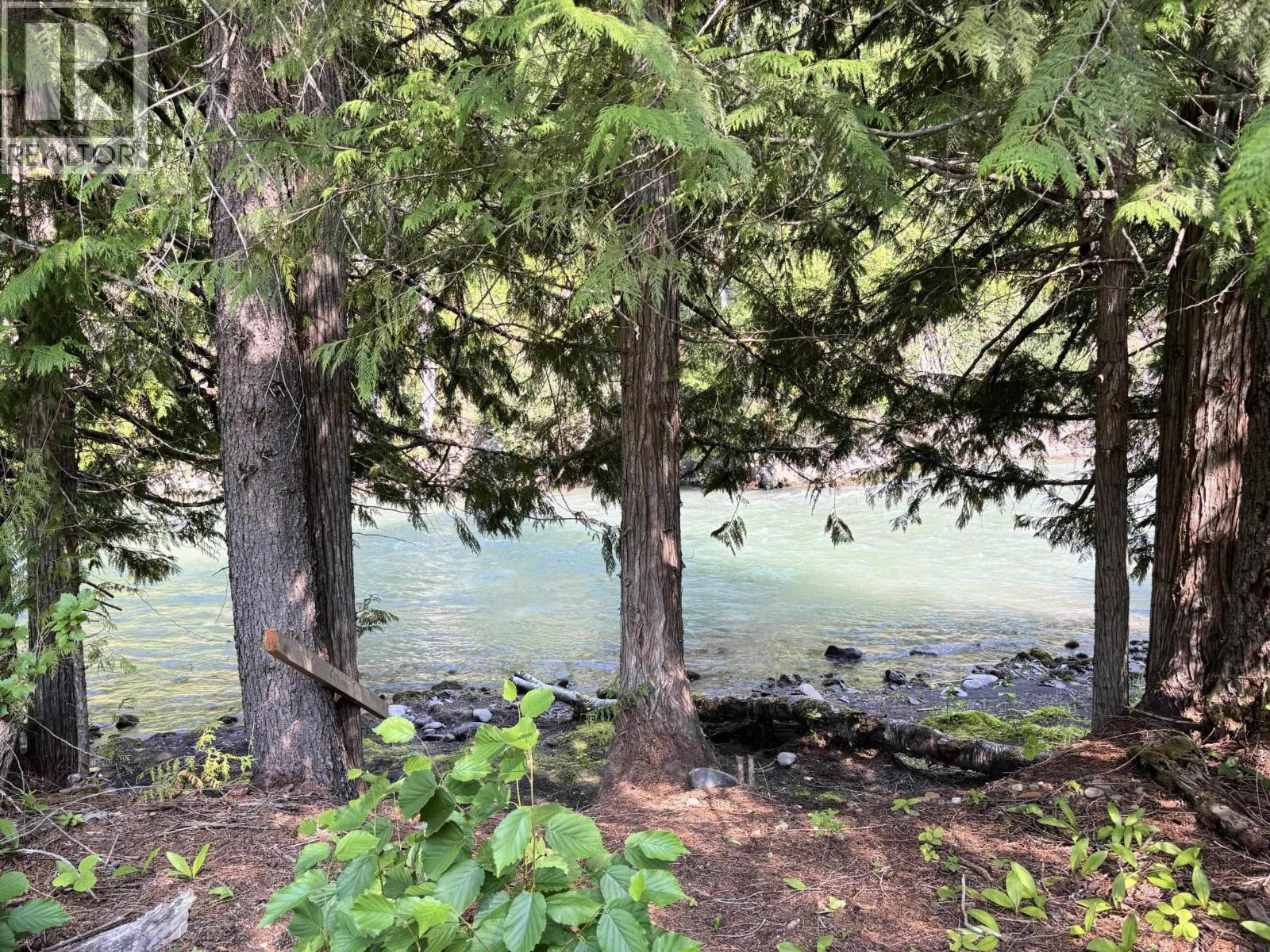 1535 BARCALOW ROAD - 32
