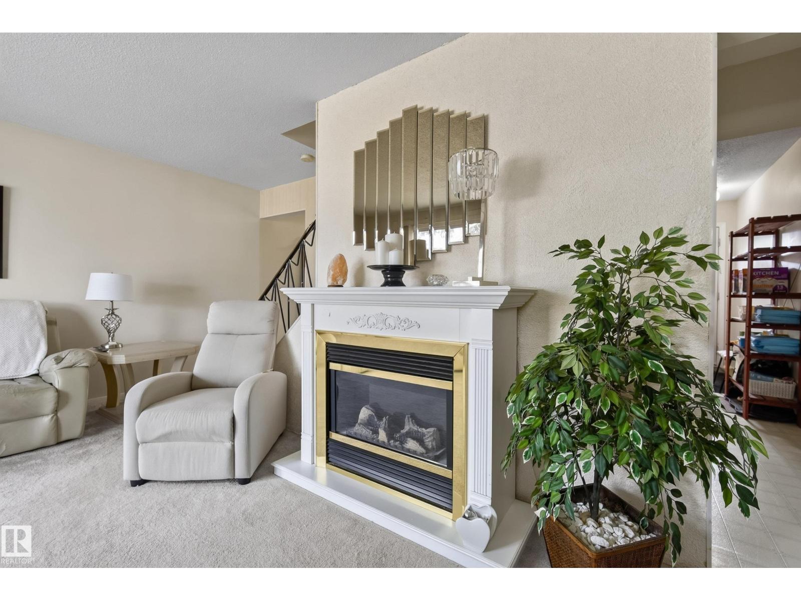 117 MAYFAIR MEWS ME NW - 3