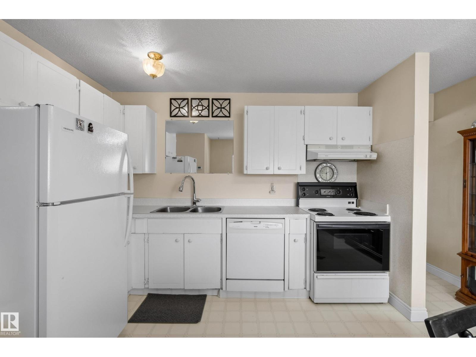 117 MAYFAIR MEWS ME NW - 4