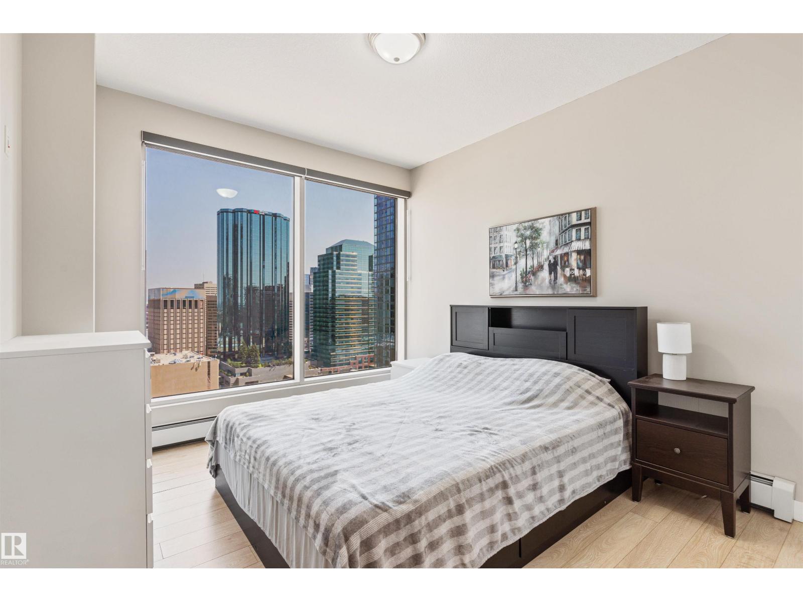 #2205 10226 104 ST NW - 12