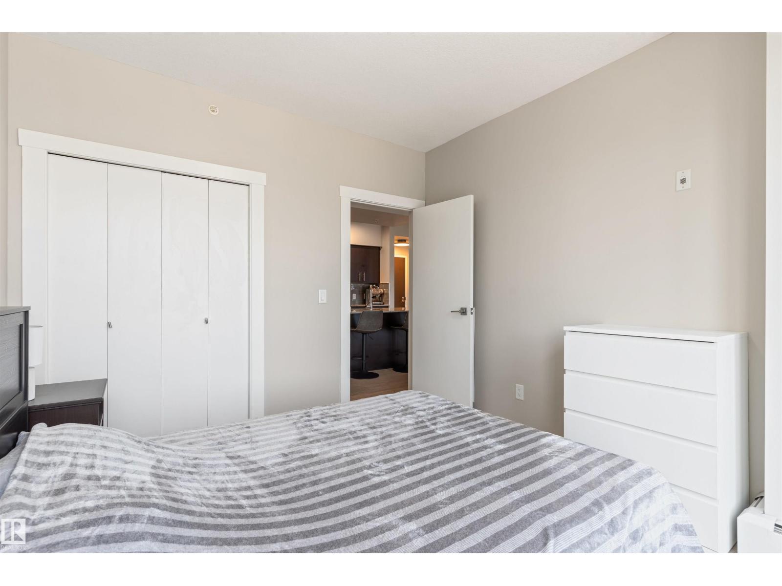 #2205 10226 104 ST NW - 21