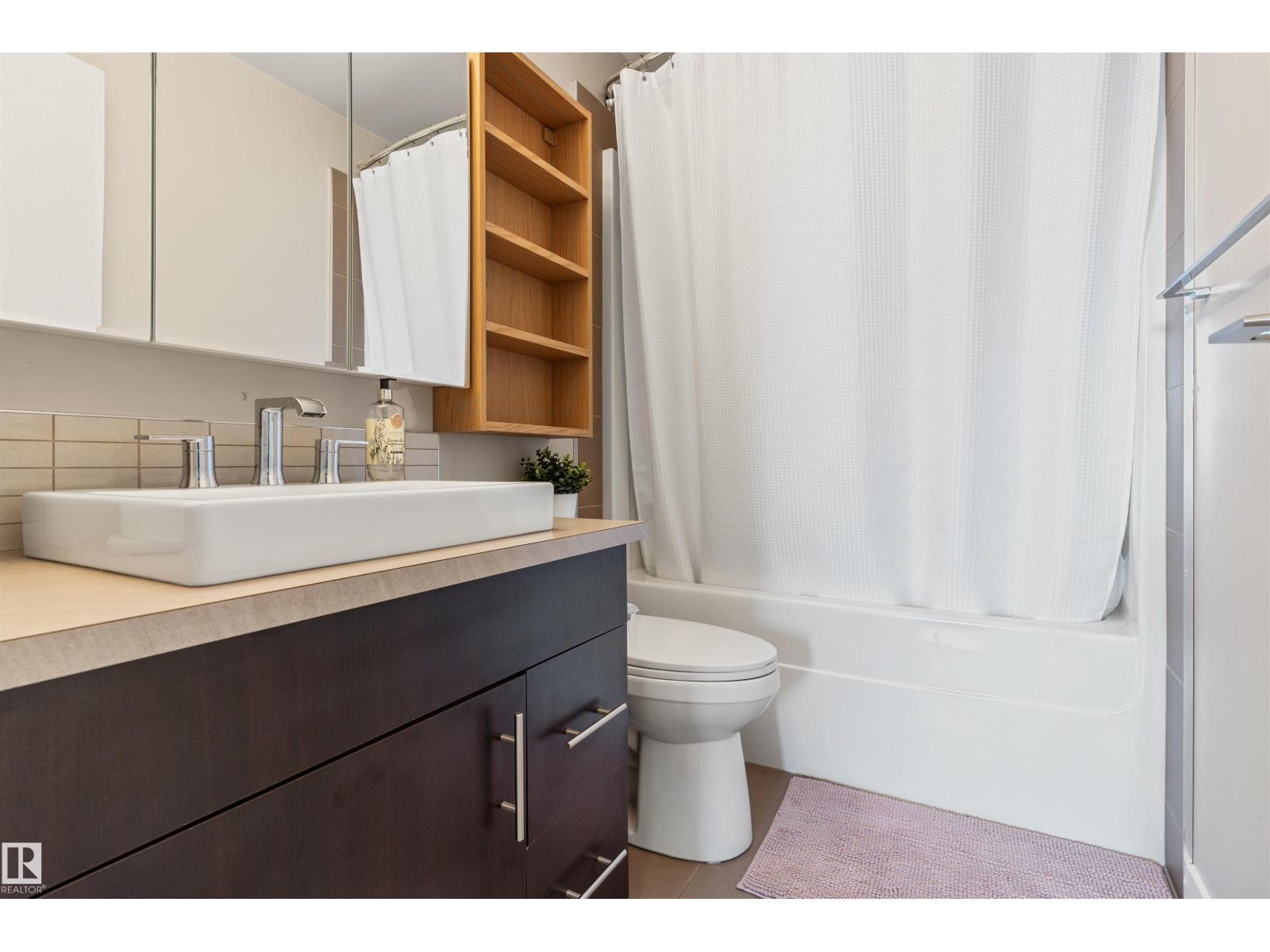 #2205 10226 104 ST NW - 11