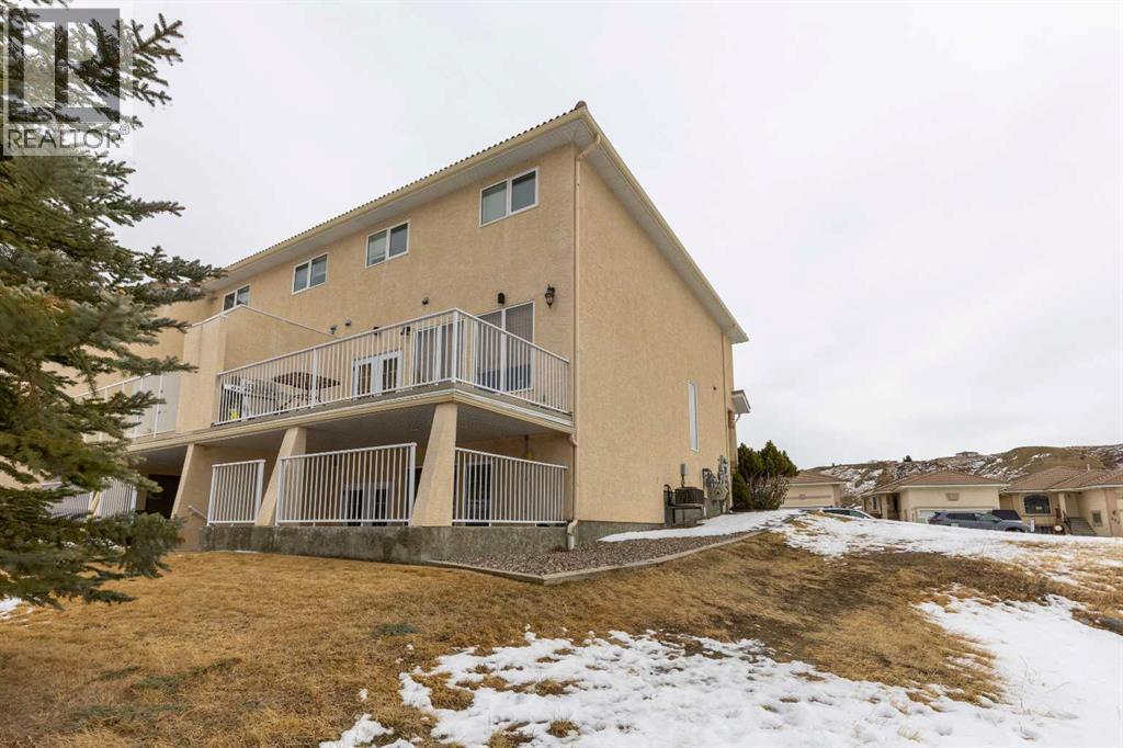#4 369 Canyon Boulevard W - 35