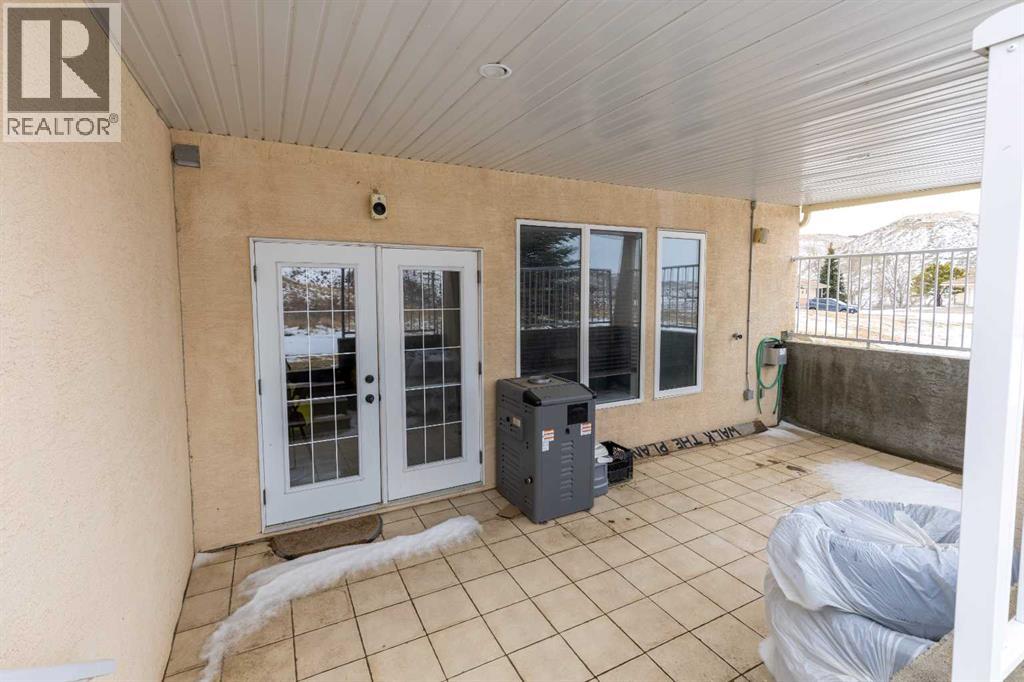 #4 369 Canyon Boulevard W - 36