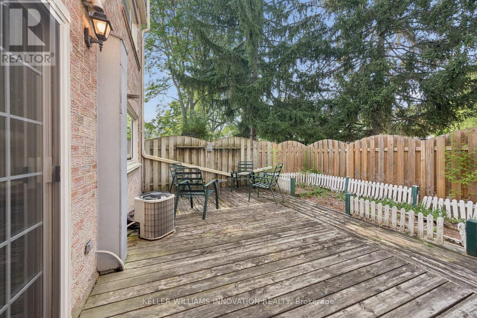 #88 30 GREEN VALLEY DRIVE - Image 28