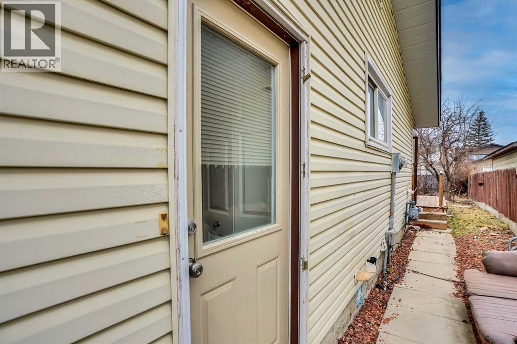 528 Whiteridge Way NE - 45