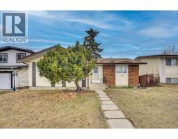 528 Whiteridge Way NE - photo 1