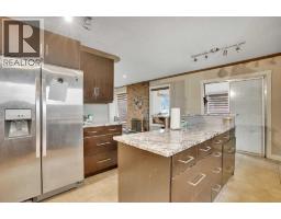 Living room - 528 Whiteridge Way Ne, Calgary, AB T1Y2Y4 Photo 15
