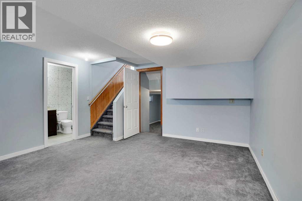193 Martindale Drive NE - 33